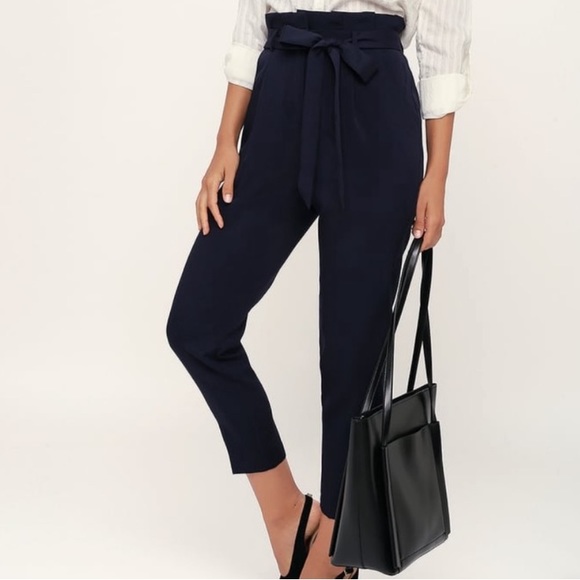 Lulu’s Paper bag waist pants in navy blue size medium - Picture 1 of 10